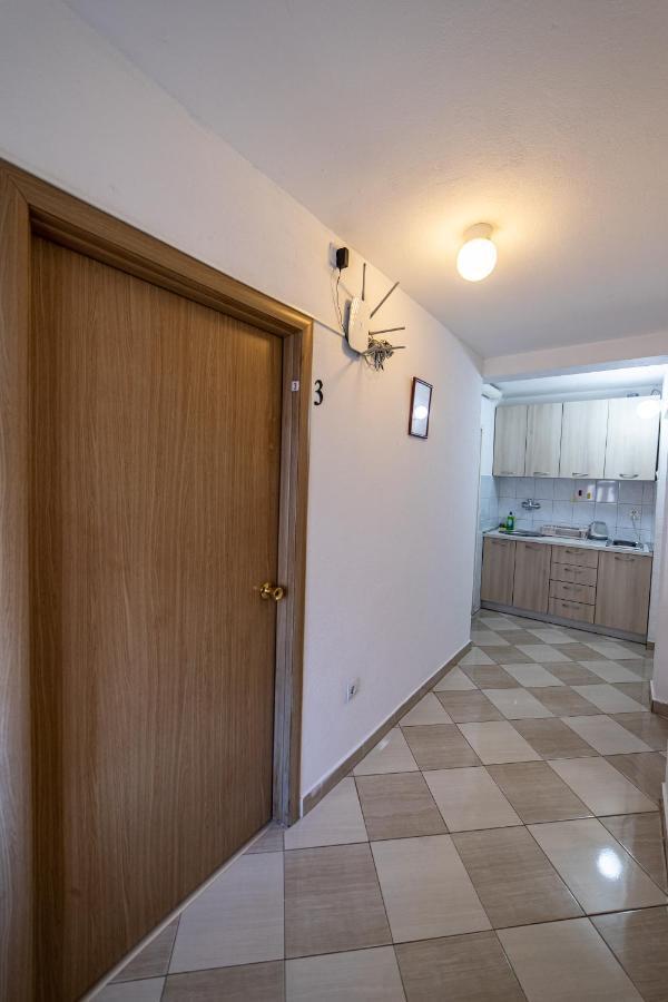 Apartments Vila Nikolic רפאלוביץ' מראה חיצוני תמונה