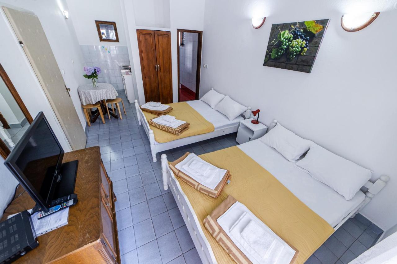 Apartments Vila Nikolic רפאלוביץ' מראה חיצוני תמונה