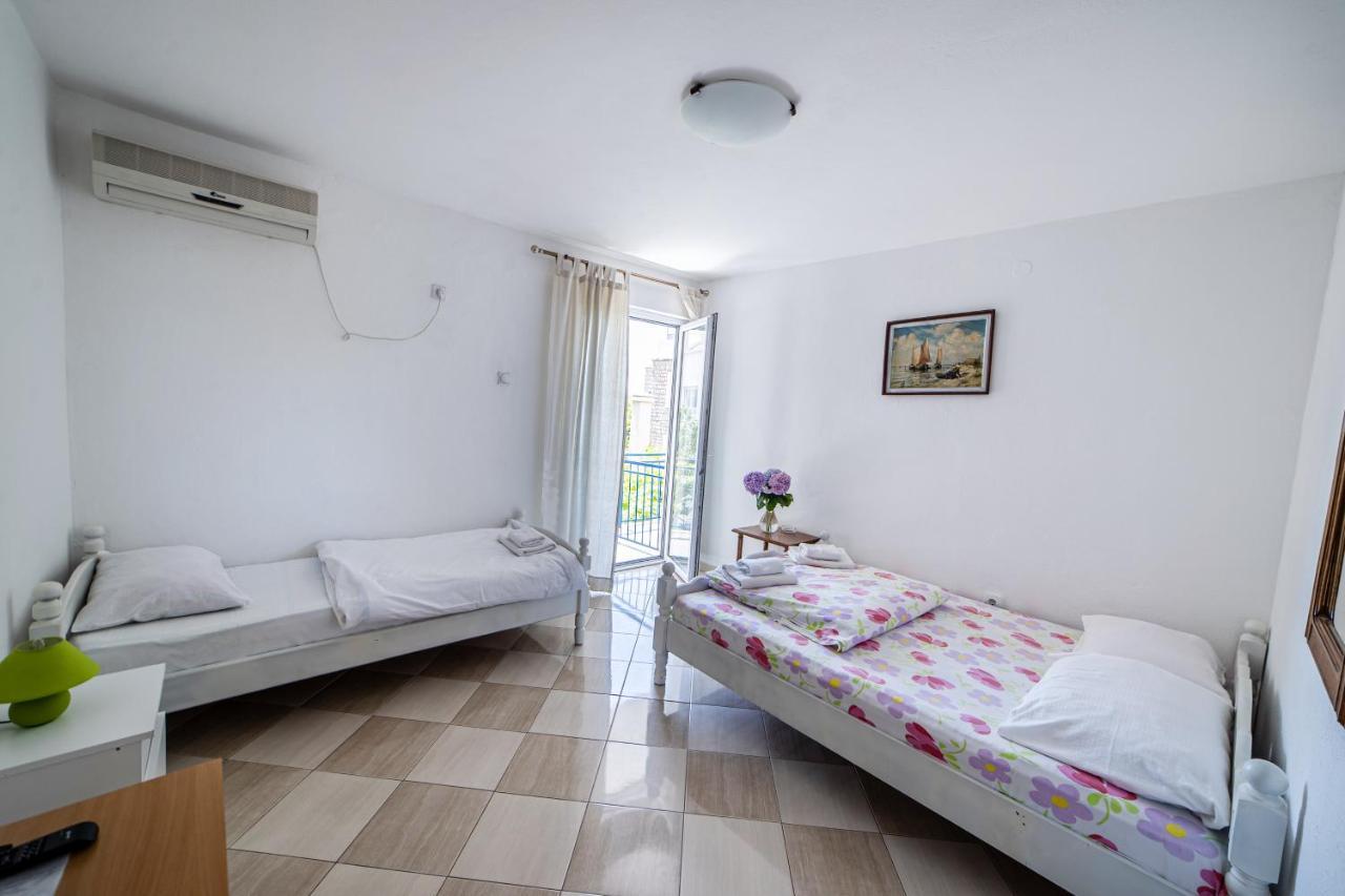 Apartments Vila Nikolic רפאלוביץ' מראה חיצוני תמונה